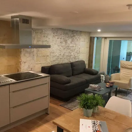 Diana Valkenburg aan de Geul